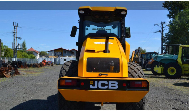 JCB VM116D - Pnevmatski valjar: slika 4 JCB VM116D - Pnevmatski valjar: slika 4