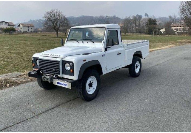 Land Rover Defender 110 - 2.2 Td4 4x4 Platós - Dostavno vozilo s kesonom: slika 1 Land Rover Defender 110 - 2.2 Td4 4x4 Platós - Dostavno vozilo s kesonom: slika 1