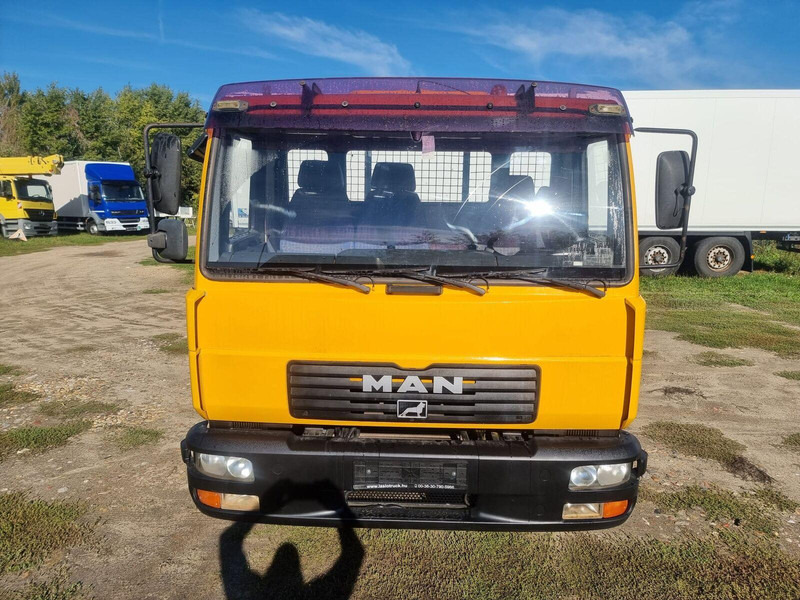 MAN LE 8.180 Meiller Kipper Three-Sided Tipper - 3 old. billencs - T - Tovornjak prekucnik: slika 5 MAN LE 8.180 Meiller Kipper Three-Sided Tipper - 3 old. billencs - T - Tovornjak prekucnik: slika 5