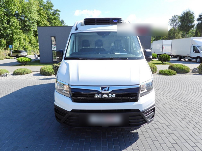 MAN TGE FURGON CHŁODNIA -5*C ZASILANIE 230V TEMPOMAT AUTOMAT KLIMA - Hladilno vozilo: slika 5 MAN TGE FURGON CHŁODNIA -5*C ZASILANIE 230V TEMPOMAT AUTOMAT KLIMA - Hladilno vozilo: slika 5