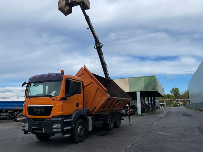 MAN TGS 26.360 Tipper + Crane Jonsered J 1090 - Tovornjak prekucnik, Tovornjak z dvigalom: slika 4 MAN TGS 26.360 Tipper + Crane Jonsered J 1090 - Tovornjak prekucnik, Tovornjak z dvigalom: slika 4