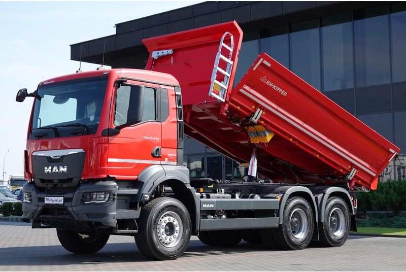 MAN TGS 33.440 / 6X4 / WYWROTKA 3 STRONNA / HYDROBURTA / BORDMATIC / - Tovornjak prekucnik: slika 1 MAN TGS 33.440 / 6X4 / WYWROTKA 3 STRONNA / HYDROBURTA / BORDMATIC / - Tovornjak prekucnik: slika 1