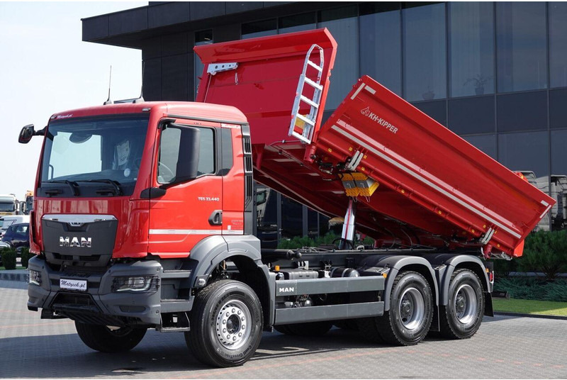 MAN TGS 33.440 / 6X4 / WYWROTKA 3 STRONNA / HYDROBURTA / BORDMATIC / - Tovornjak prekucnik: slika 5 MAN TGS 33.440 / 6X4 / WYWROTKA 3 STRONNA / HYDROBURTA / BORDMATIC / - Tovornjak prekucnik: slika 5