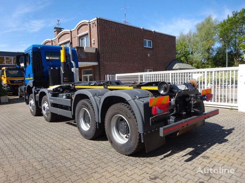 MAN TGS 35.510 Hook lift truck 8x4 lizing MAN TGS 35.510 Hook lift truck 8x4: slika 11 MAN TGS 35.510 Hook lift truck 8x4 lizing MAN TGS 35.510 Hook lift truck 8x4: slika 11