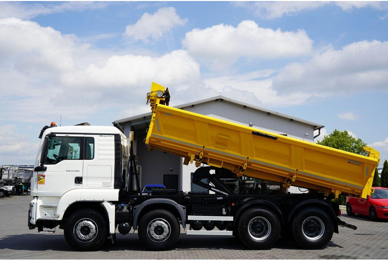 MAN TGS 41.460 / 8x8 / WYWROTKA / 2 STRONNA / BORDMATIC / HYDROBURTA - Tovornjak prekucnik: slika 3 MAN TGS 41.460 / 8x8 / WYWROTKA / 2 STRONNA / BORDMATIC / HYDROBURTA - Tovornjak prekucnik: slika 3