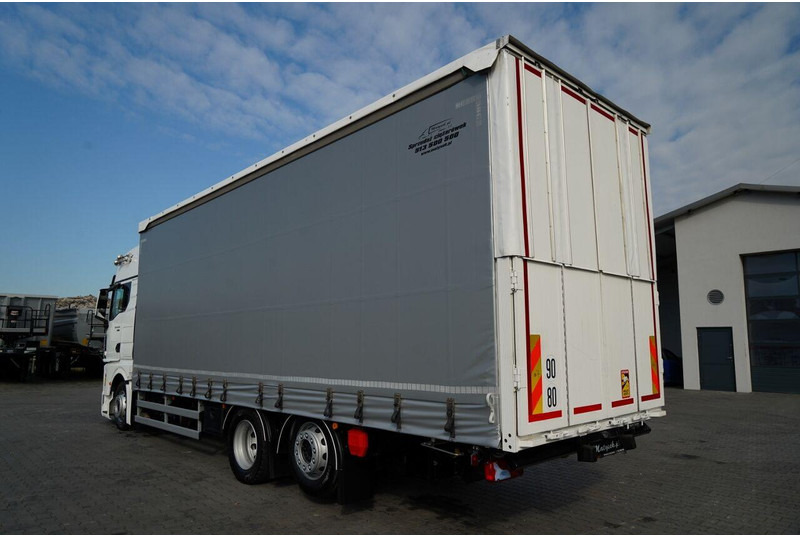 MAN TGX 26.470 / 6x2 / FIRANKA / SOLÓWKA / 6x2 / 120 m3 / OŚ PODNOSZ - Tovornjak s ponjavo: slika 4 MAN TGX 26.470 / 6x2 / FIRANKA / SOLÓWKA / 6x2 / 120 m3 / OŚ PODNOSZ - Tovornjak s ponjavo: slika 4