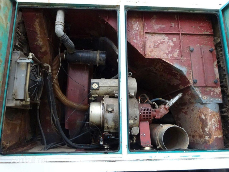 Mercedes-Benz 2527 - Vacuum truck 6x4 lizing Mercedes-Benz 2527 - Vacuum truck 6x4: slika 13 Mercedes-Benz 2527 - Vacuum truck 6x4 lizing Mercedes-Benz 2527 - Vacuum truck 6x4: slika 13