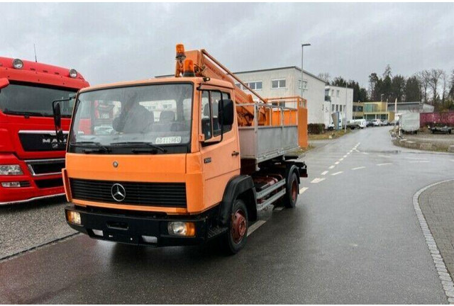 Mercedes-Benz 709 Bucket truck Wumag 14 m - Dvižna ploščad montirana na tovornjak: slika 1 Mercedes-Benz 709 Bucket truck Wumag 14 m - Dvižna ploščad montirana na tovornjak: slika 1