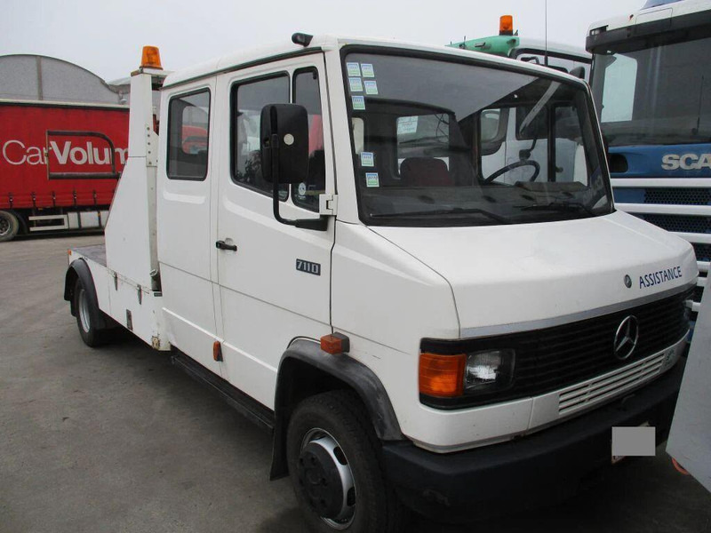 Mercedes-Benz 711D - Doka towing truck - Vlečno vozilo: slika 4 Mercedes-Benz 711D - Doka towing truck - Vlečno vozilo: slika 4