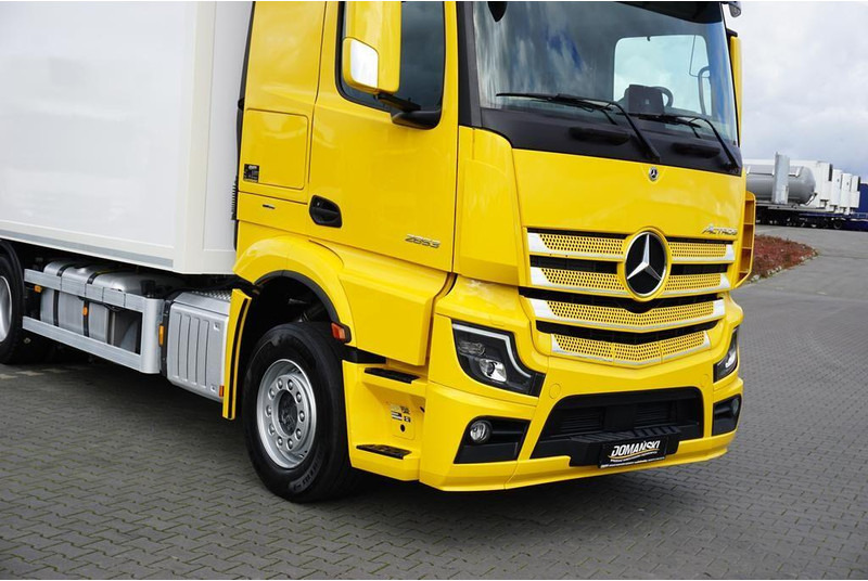 Mercedes-Benz ACTROS / 2853 / ACC / E 6 / MP 5 / CHŁODNIA + WINDA / 18 PALET / lizing Mercedes-Benz ACTROS / 2853 / ACC / E 6 / MP 5 / CHŁODNIA + WINDA / 18 PALET /: slika 20