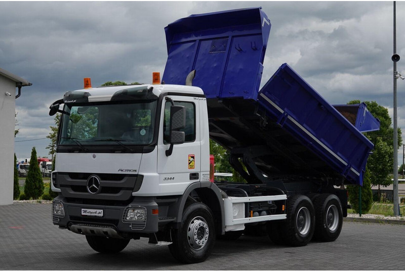 Mercedes-Benz ACTROS 3344 / 6x4 / WYWROTKA 2 STR / BORDMATIC / HYDROBURTA / HY - Tovornjak prekucnik: slika 2 Mercedes-Benz ACTROS 3344 / 6x4 / WYWROTKA 2 STR / BORDMATIC / HYDROBURTA / HY - Tovornjak prekucnik: slika 2