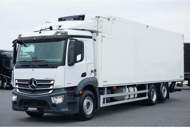 Mercedes-Benz ANTOS / 2535 / EURO 6 / CHŁODNIA + WINDA / 23 PALETY / OŚ SKRĘTN - Tovornjak hladilnik: slika 2 Mercedes-Benz ANTOS / 2535 / EURO 6 / CHŁODNIA + WINDA / 23 PALETY / OŚ SKRĘTN - Tovornjak hladilnik: slika 2