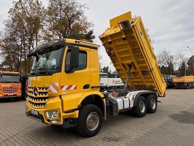 Mercedes-Benz AROCS 2648 - Tovornjak prekucnik: slika 1 Mercedes-Benz AROCS 2648 - Tovornjak prekucnik: slika 1