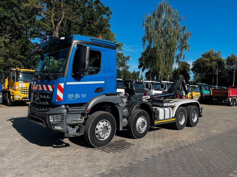 Mercedes-Benz AROCS 3246 8X4 ABROLLKIPPER HYVALIFT 26.57 - Kotalni prekucni tovornjak: slika 3 Mercedes-Benz AROCS 3246 8X4 ABROLLKIPPER HYVALIFT 26.57 - Kotalni prekucni tovornjak: slika 3