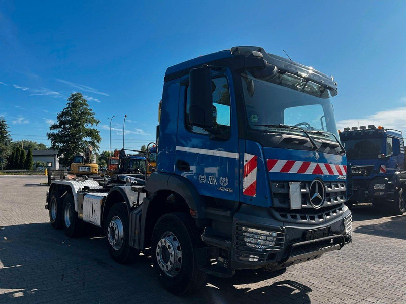 Mercedes-Benz AROCS 3246 8X4 ABROLLKIPPER HYVALIFT 26.57 - Kotalni prekucni tovornjak: slika 5 Mercedes-Benz AROCS 3246 8X4 ABROLLKIPPER HYVALIFT 26.57 - Kotalni prekucni tovornjak: slika 5