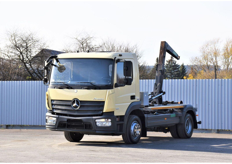 Mercedes-Benz ATEGO 1221 * ABROLLKIPPER * TOPZUSTAND - Kotalni prekucni tovornjak: slika 2 Mercedes-Benz ATEGO 1221 * ABROLLKIPPER * TOPZUSTAND - Kotalni prekucni tovornjak: slika 2