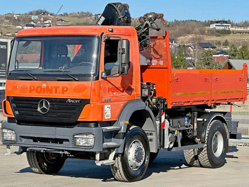Mercedes-Benz AXOR 1829 * HIAB 1111 HIDUO + FUNK * TOP * 4x4 - Tovornjak prekucnik, Tovornjak z dvigalom: slika 3 Mercedes-Benz AXOR 1829 * HIAB 1111 HIDUO + FUNK * TOP * 4x4 - Tovornjak prekucnik, Tovornjak z dvigalom: slika 3