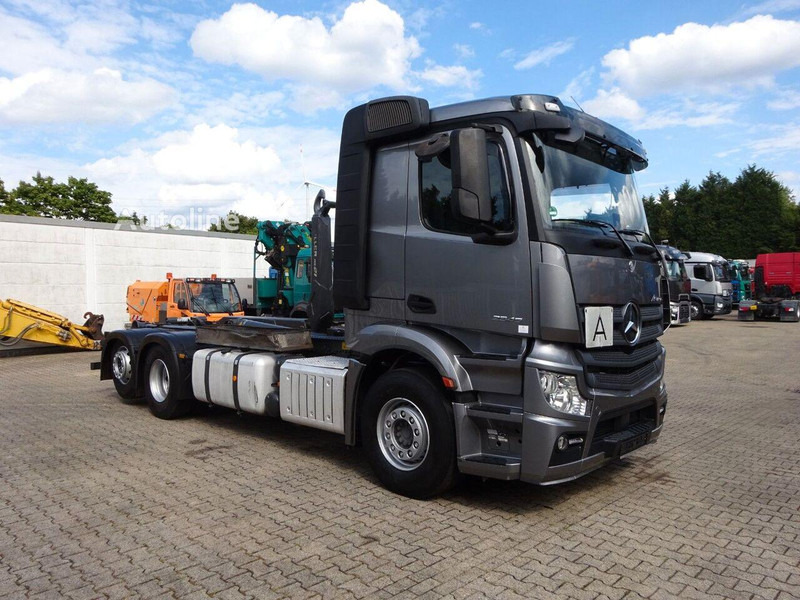 Mercedes-Benz Actros 2545 Hook lift truck 6x2 - Kotalni prekucni tovornjak, Tovornjak z dvigalom: slika 3 Mercedes-Benz Actros 2545 Hook lift truck 6x2 - Kotalni prekucni tovornjak, Tovornjak z dvigalom: slika 3