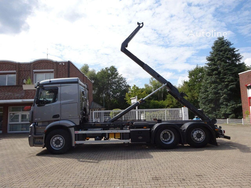 Mercedes-Benz Actros 2545 - Hook lift truck 6x2 - Kotalni prekucni tovornjak: slika 4 Mercedes-Benz Actros 2545 - Hook lift truck 6x2 - Kotalni prekucni tovornjak: slika 4