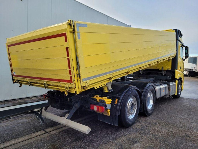 Mercedes-Benz Actros 2551 - Tovornjak prekucnik: slika 4 Mercedes-Benz Actros 2551 - Tovornjak prekucnik: slika 4