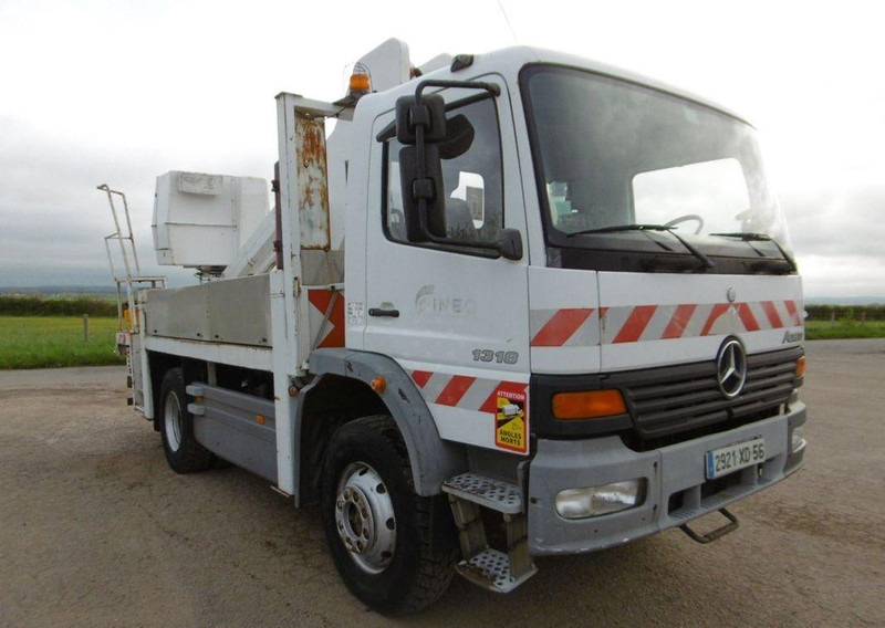 Mercedes-Benz Atego 1318 Nacelle - Lifting basket truck - Dvižna ploščad montirana na tovornjak: slika 2 Mercedes-Benz Atego 1318 Nacelle - Lifting basket truck - Dvižna ploščad montirana na tovornjak: slika 2