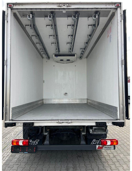 Mercedes-Benz Atego 816 REFRIGERATOR HOOK MEAT ROHRBAHNEN - Tovornjak hladilnik: slika 1 Mercedes-Benz Atego 816 REFRIGERATOR HOOK MEAT ROHRBAHNEN - Tovornjak hladilnik: slika 1