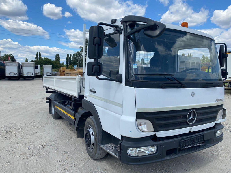 Mercedes-Benz Atego 818 - 3 sided tipper - Tovornjak prekucnik: slika 3 Mercedes-Benz Atego 818 - 3 sided tipper - Tovornjak prekucnik: slika 3