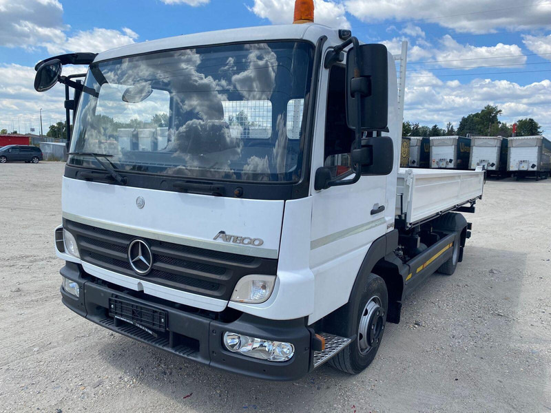 Mercedes-Benz Atego 818 - 3 sided tipper - Tovornjak prekucnik: slika 2 Mercedes-Benz Atego 818 - 3 sided tipper - Tovornjak prekucnik: slika 2