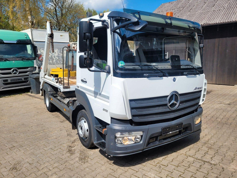 Mercedes-Benz Atego 818 Skip loader - Komunalni tovornjak: slika 2 Mercedes-Benz Atego 818 Skip loader - Komunalni tovornjak: slika 2