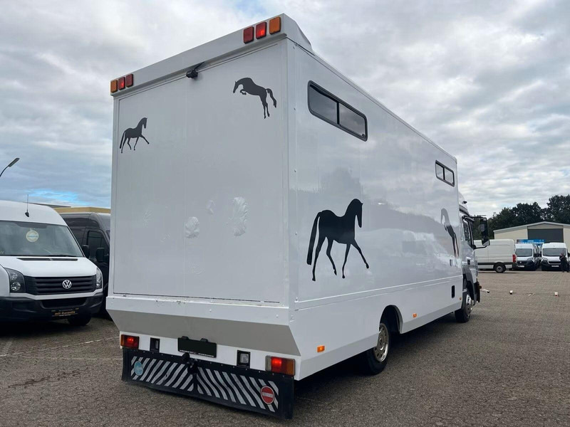 Mercedes-Benz Atego 823 - Horse transporter - Tovornjak za prevoz konj: slika 3 Mercedes-Benz Atego 823 - Horse transporter - Tovornjak za prevoz konj: slika 3