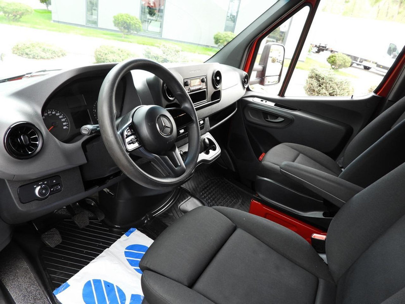 Mercedes-Benz SPRINTER 316 8 PALET PLANDEKA WINDA TEMPOMAT KLIMATYZACJA 160K - Dostavno vozilo s ponjavo: slika 2 Mercedes-Benz SPRINTER 316 8 PALET PLANDEKA WINDA TEMPOMAT KLIMATYZACJA 160K - Dostavno vozilo s ponjavo: slika 2