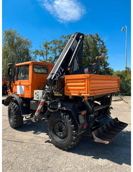 Mercedes-Benz UNIMOG U-900 - Vrtni orač: slika 4 Mercedes-Benz UNIMOG U-900 - Vrtni orač: slika 4