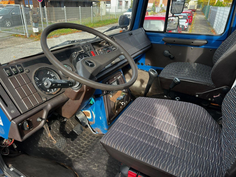 Vrtni orač Mercedes-Benz Unimog 427 Platós hókotrócs: slika 12