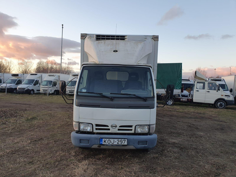 Nissan Cabstar 3,0 TDi - Thermo King V400 Max frigo - Hladilno vozilo: slika 3 Nissan Cabstar 3,0 TDi - Thermo King V400 Max frigo - Hladilno vozilo: slika 3