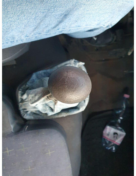 Hladilno vozilo Nissan Cabstar 3,0 TDi - Thermo King V400 Max frigo: slika 15 Hladilno vozilo Nissan Cabstar 3,0 TDi - Thermo King V400 Max frigo: slika 15