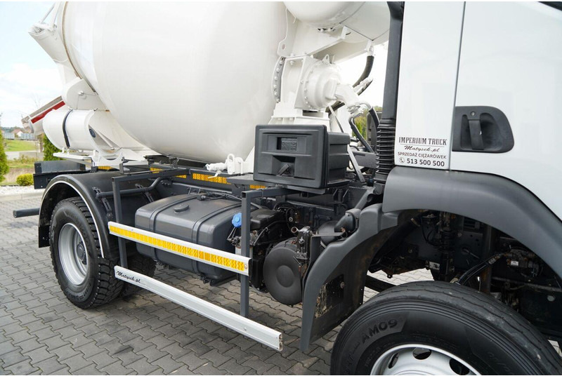 Avtomešalec Renault KERAX: slika 16