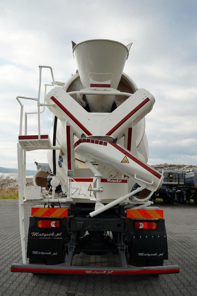 Avtomešalec Renault KERAX: slika 14