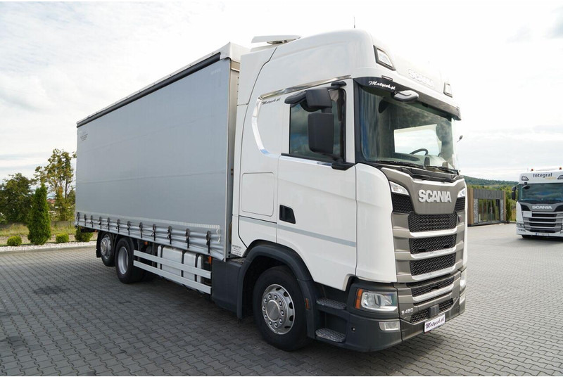 Scania S 450 / SOLÓWKA / 6X2 / OŚ PODNOSZONA / 2019 / - Tovornjak s ponjavo: slika 2 Scania S 450 / SOLÓWKA / 6X2 / OŚ PODNOSZONA / 2019 / - Tovornjak s ponjavo: slika 2