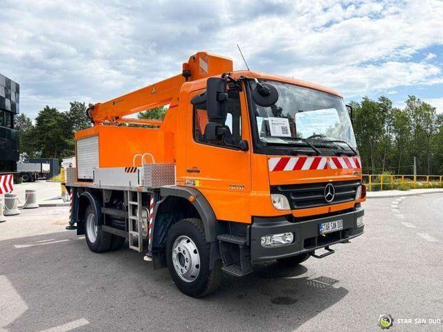 Mercedes-Benz ATEGO 4x4 1018 WUMAG WT 170 Platform Lift 17m - Tovornjak, Tovornjak z dvigalom: slika 2 Mercedes-Benz ATEGO 4x4 1018 WUMAG WT 170 Platform Lift 17m - Tovornjak, Tovornjak z dvigalom: slika 2