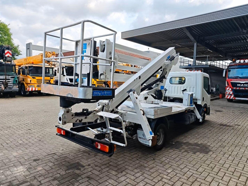 Nissan Cabstar 35.11 - Lifting basket truck - Tovornjak, Tovornjak z dvigalom: slika 3 Nissan Cabstar 35.11 - Lifting basket truck - Tovornjak, Tovornjak z dvigalom: slika 3