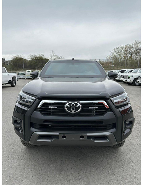 Toyota Hilux Armored SUV - SUV: slika 3 Toyota Hilux Armored SUV - SUV: slika 3