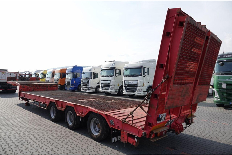 Verem NACZEPA LAWETA NISKOPODWOZIE / NAJAZDY HYDRAULICZNE / 3 OSIOWA / - Nizko noseča polprikolica: slika 5 Verem NACZEPA LAWETA NISKOPODWOZIE / NAJAZDY HYDRAULICZNE / 3 OSIOWA / - Nizko noseča polprikolica: slika 5