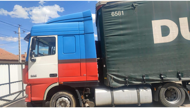 DAF XF 105.460 Lowdeck - MEGA - Vlačilec: slika 4 DAF XF 105.460 Lowdeck - MEGA - Vlačilec: slika 4