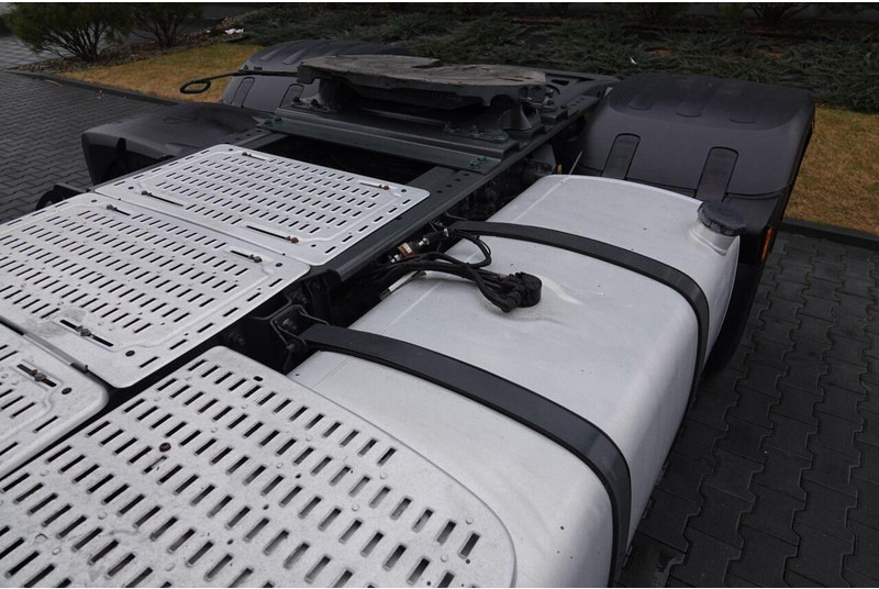 Vlačilec DAF XF 460 / SPACE CAB / I-PARK COOL / SPROWADZONY / PO KONTRAKCIE S: slika 13 Vlačilec DAF XF 460 / SPACE CAB / I-PARK COOL / SPROWADZONY / PO KONTRAKCIE S: slika 13