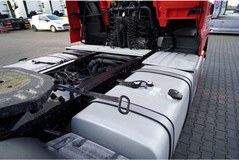 Vlačilec MAN TGX 18.500 / RETARDER / NAVI RIO / XLX: slika 16 Vlačilec MAN TGX 18.500 / RETARDER / NAVI RIO / XLX: slika 16