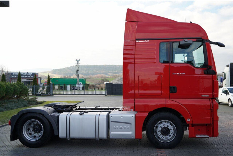Vlačilec MAN TGX 18.500 / RETARDER / NAVI RIO / XLX: slika 9 Vlačilec MAN TGX 18.500 / RETARDER / NAVI RIO / XLX: slika 9