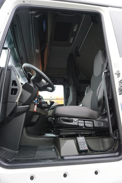 Vlačilec MAN TGX / 18.520 / EURO 6 / GX / ACC / RETARDER / I – COOL: slika 8