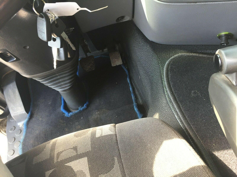 Vlačilec Mercedes-Benz ACTROS 2551: slika 20