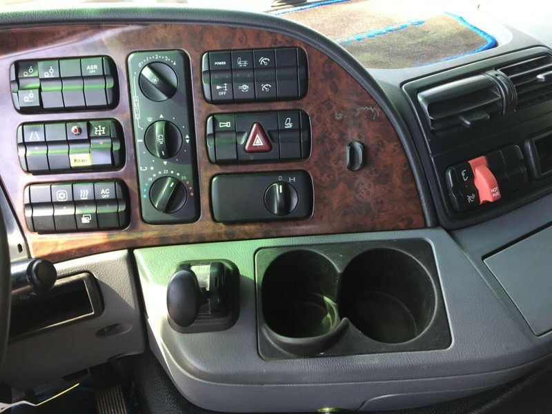 Vlačilec Mercedes-Benz ACTROS 2551: slika 19
