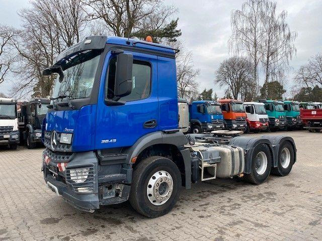 Mercedes-Benz AROCS 2643 6X4 EURO 6 SATTELZUG - Vlačilec: slika 3 Mercedes-Benz AROCS 2643 6X4 EURO 6 SATTELZUG - Vlačilec: slika 3